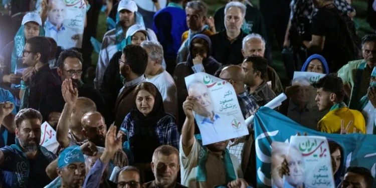 Two ultraconservative candidates exit Iran presidential race