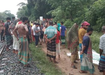 Man dies after being hit by Maitree Express train