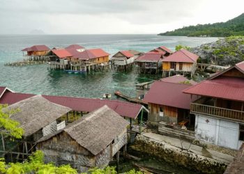 Indonesia’s sea nomads turn to jobs on land