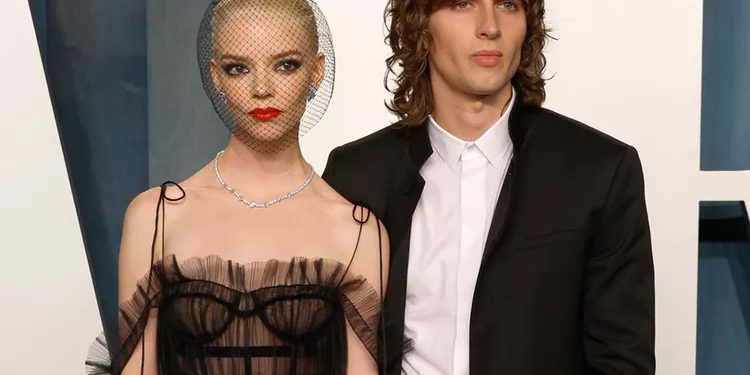 Anya Taylor-Joy Says Husband Malcolm McRae ‘Accidentally’ Proposed to Her on the Forrest Gump Bench