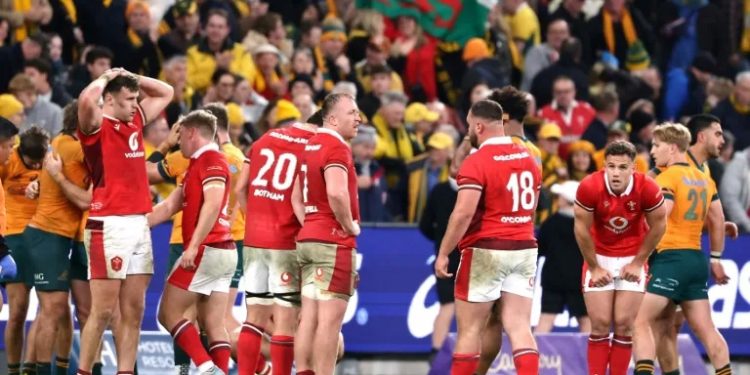 Under-pressure Gatland says Wales must learn to ‘arm-wrestle’
