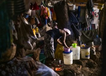 Haiti church takes in hundreds fleeing gang violence