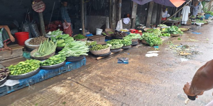 In Patuakhali, commodity prices are on the rise: disappointed buyers
