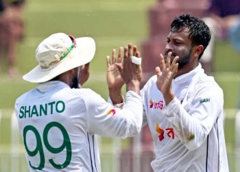 Bangladesh players rally behind accused teammate Shakib Al Hasan