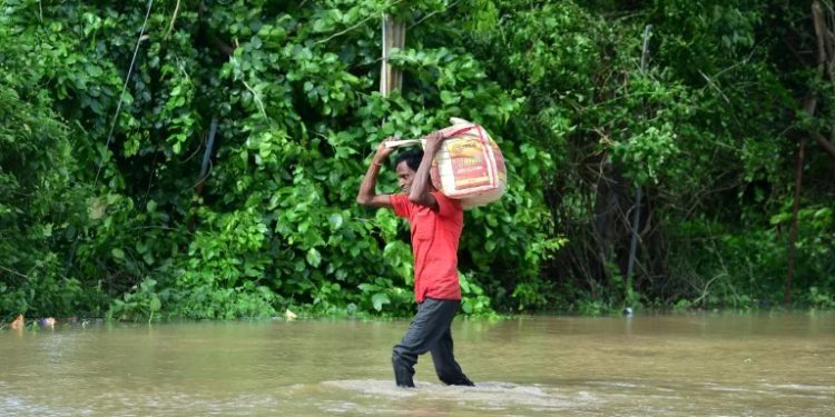 Monsoon floods in India’s Gujarat kill at least 28 people