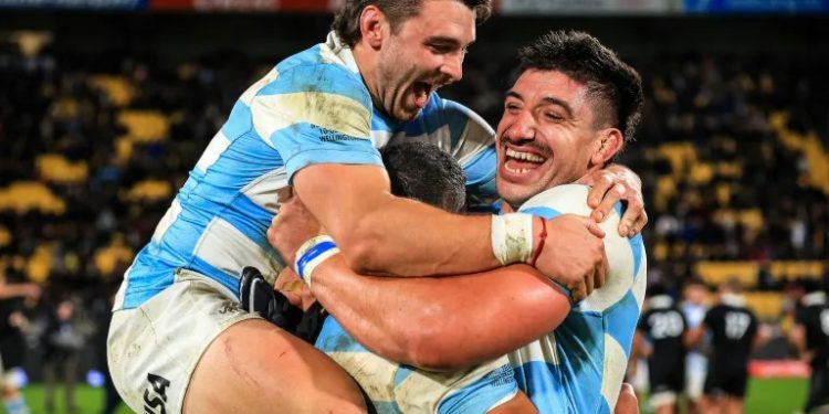‘Hurt’ Robertson looks within after All Blacks shocked by Argentina
