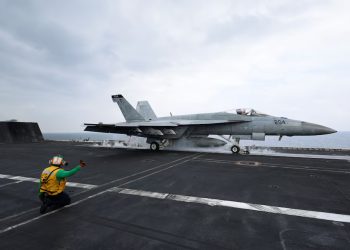 U.S. to send more warships, fighter jets to Middle East to bolster defenses