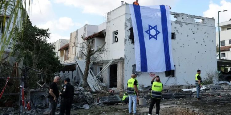 Sirens sound in Tel Aviv after fresh air strikes reported in Lebanon