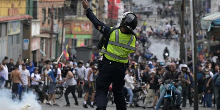 Game over? Venezuelan opposition looks cornered as Maduro digs in