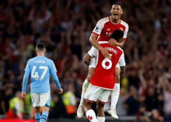 Arsenal's mean defence faces acid test to shut out Man City again