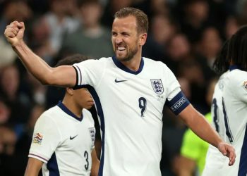 Kane celebrates 100th cap with brace as England sink Finland