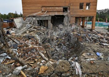 Russian attacks kill 3, target railway infrastructure, Ukraine says