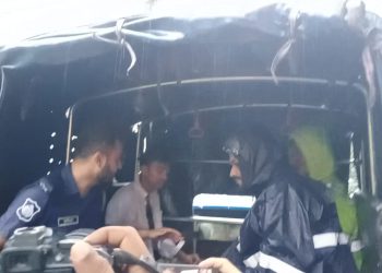 বরগুনায় কেন্দ্রীয় সমন্বয়কদের সভায় দুই পক্ষের মারামারি, অস্রসহ আটক-১