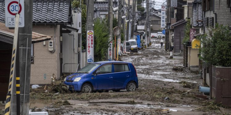 Six dead after floods in central Japan: media