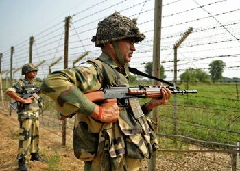 1 killed, 2 injured in BSF firing in Thakurgaon