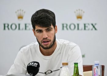 Gruelling schedule highlighted as Alcaraz runs from stadium to airport