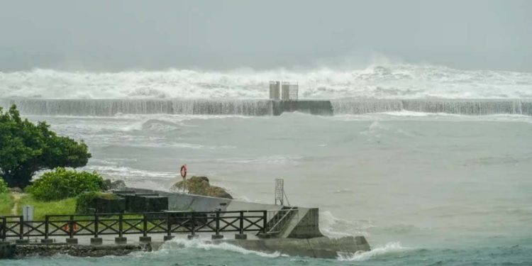 Taiwan shuts down for second day as Typhoon Krathon makes landfall