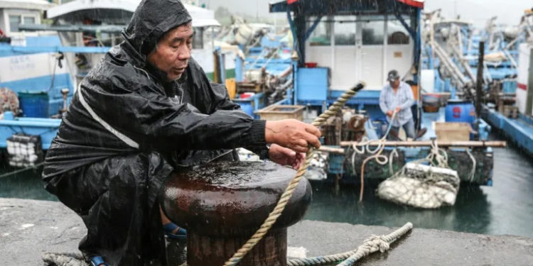 Taiwan battens down for Super Typhoon Kong-rey