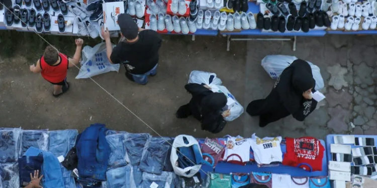 Iraq opens arms to Lebanese fleeing Israeli attacks