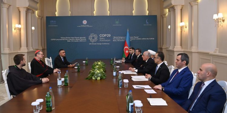 Ali Asadov meets with participants of Global Summit of Religious Leaders in Baku