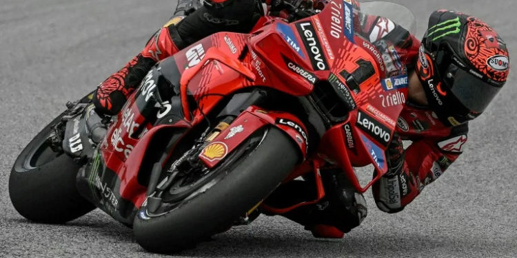 Bagnaia clinches pole for Malaysian MotoGP ahead of Martin