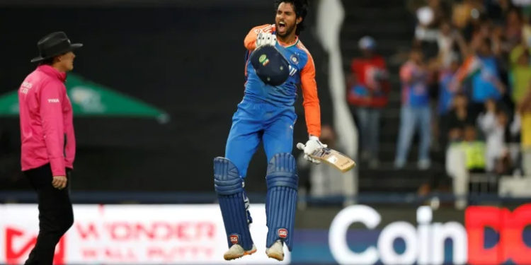 India in record six-hitting spree to rout South Africa