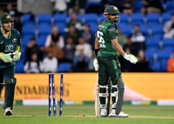 Pakistan skittled for 117 in final T20 against Australia