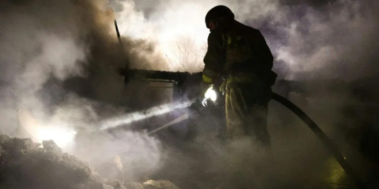 Russia launches drone, missile barrage on Kyiv