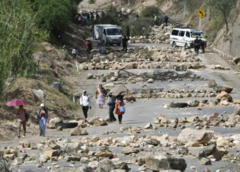 Morales supporters storm Bolivia military barracks, take hostages