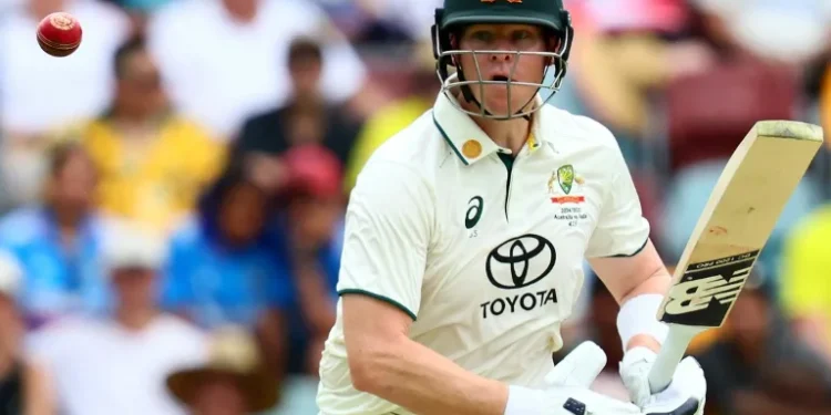 Head blazes century as Australia reach 234-3 in third India Test