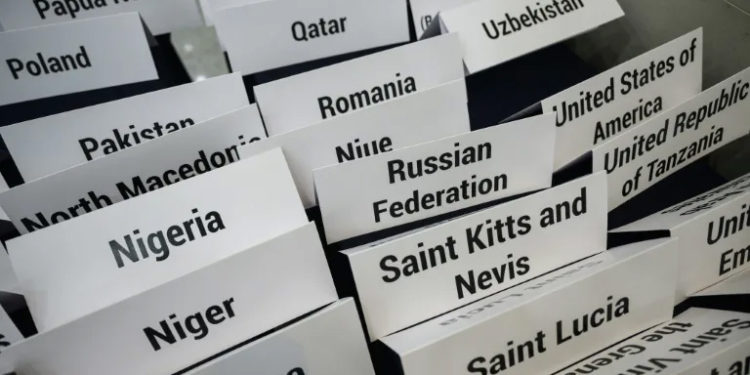 Nations warn of ‘obstruction’ at plastic talks