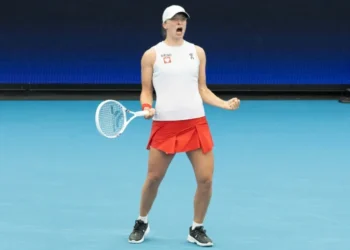 Swiatek beats Rybakina to take Poland into United Cup final