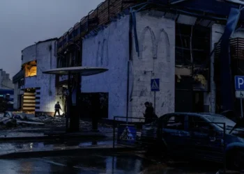 Russian attack kills four in Kyiv