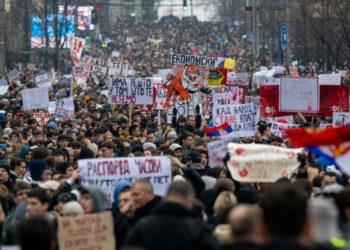Serbians Strike In Protest Over Fatal Roof Collapse
