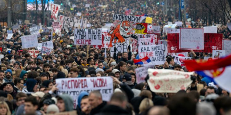 Serbians Strike In Protest Over Fatal Roof Collapse
