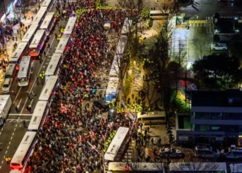 Protesters storm S. Korea court after president’s detention extended