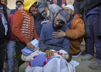 Gaza Babies Die From Winter Cold Say Medics And Families