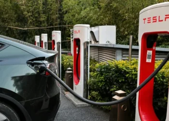 Tesla rolls out advanced self-driving functions in China