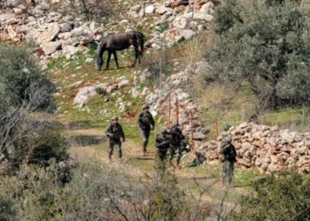 Israel withdraws but keeps five positions in south Lebanon