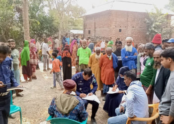 Two hanging bodies including a woman recovered in Akkelpur