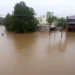 Floods hit eastern Australia, 190,000 properties blacked out