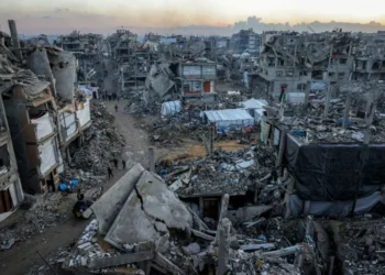Arab leaders endorse plan to rebuild Gaza under Palestinian Authority
