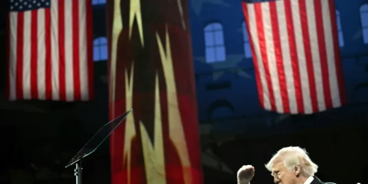 Equities resume selloff as Trump cranks up trade war