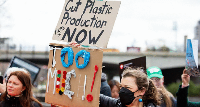At least 600 civil society groups worldwide demand robust plastics treaty