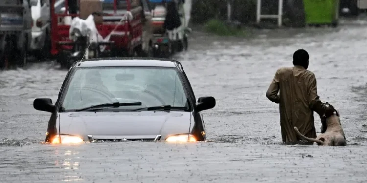 54 people killed in 24 hours of heavy monsoon rain in Pakistan