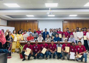 Certificate giving ceremony held on DU
