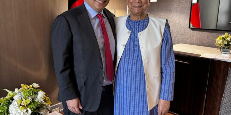 Former Snapchat CSO, Imran Khan, Meets Professor Yunus, Expresses Interest to invest in Bangladesh
