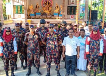 Strict security at Lalmonirhat border on the occasion of Durga Puja