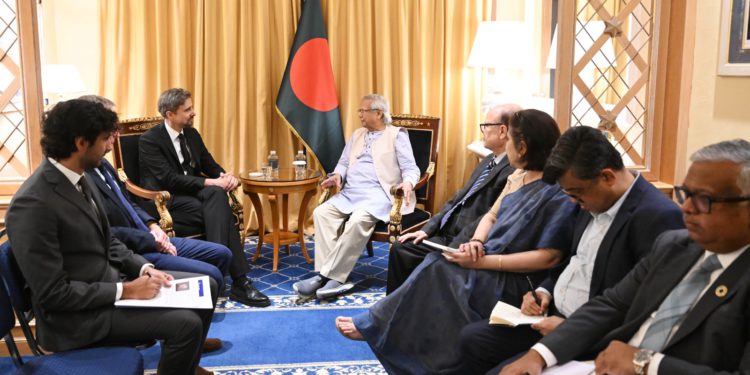 Chief Adviser Urges IFAD to Create Social Business Fund for Young Agri-Entrepreneurs in Bangladesh