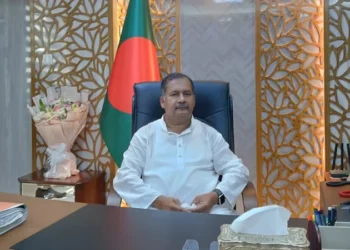 Media development impossible without solving journalists’ problems: Information Minister